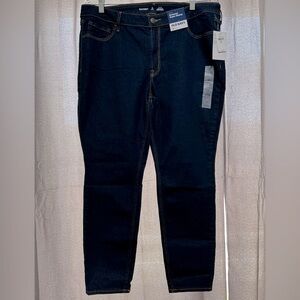 Women’s Mid-Rise Rockstar Super Skinny Jeans